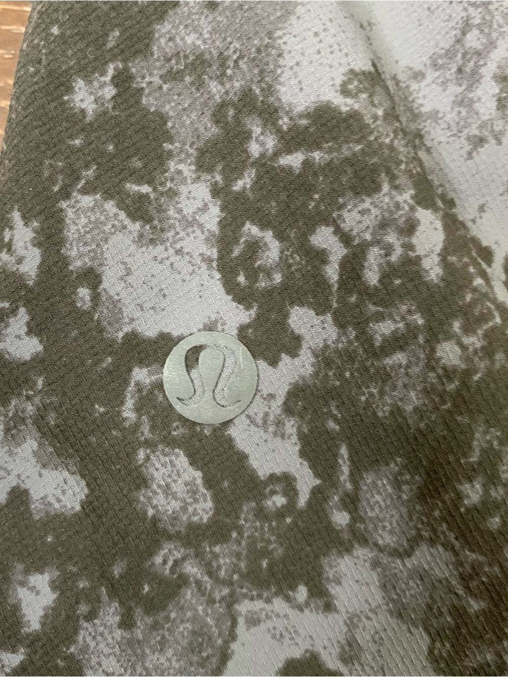 Lululemon License to Train has liner Short 7” Tactile Print Anchor Black M - Picture 7 of 8